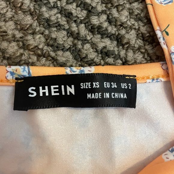 Shien top - Picture 2 of 2